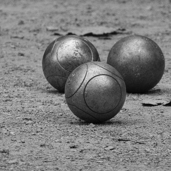 Concours de pétanque